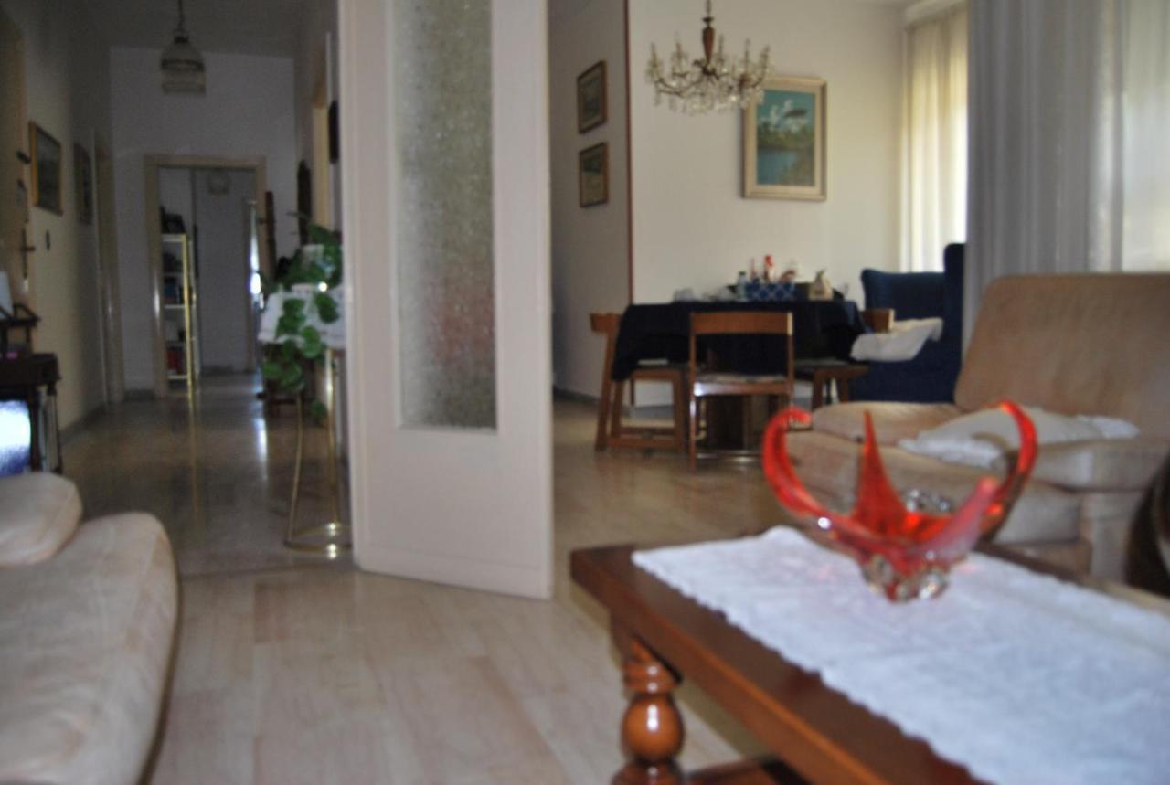 A Casa Di Lidia B&B Gaeta Exterior foto